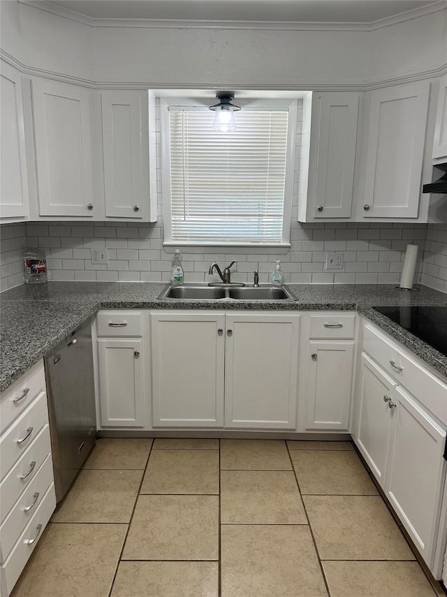 1714 Laurel Rd, Gainesville, TX 76240 - kitchen with a sink, backsplash, dishwasher, black electric cooktop, and crown molding