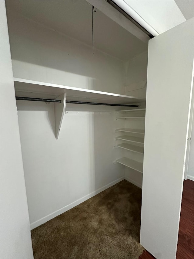 1714 Laurel Rd, Gainesville, TX 76240 - view of closet