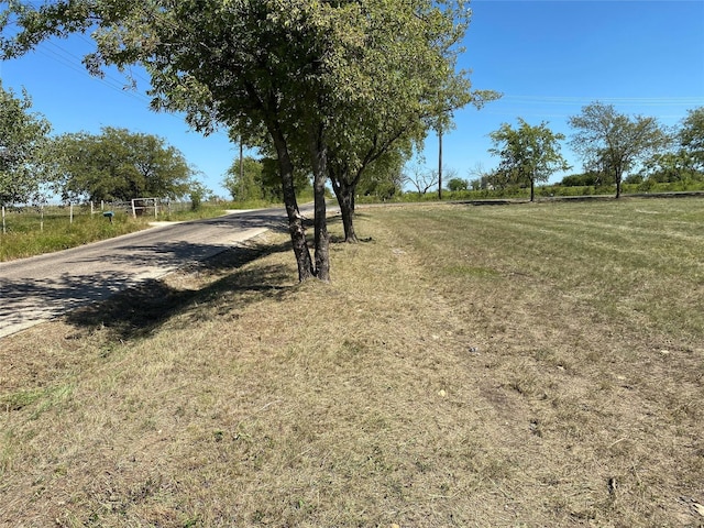 Listing photo 3 for 5046 County Road 4010th Dr, Decatur TX 76234