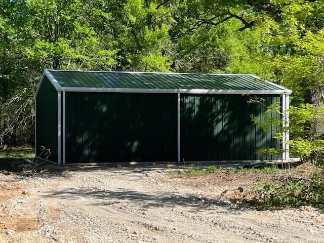 Listing photo 3 for 1738 County Road 3524, Dike TX 75437