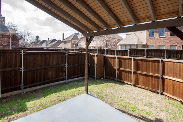 view of yard featuring a patio