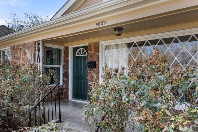 view of entrance to property