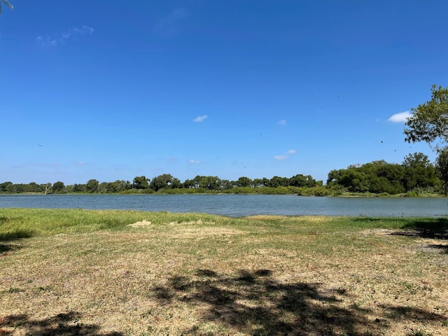 Listing photo 2 for 5078 Waterfront Rd, Kerens TX 75144