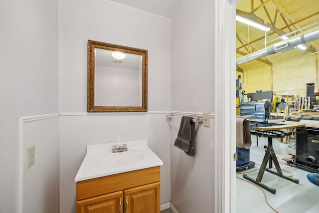 bathroom with vanity