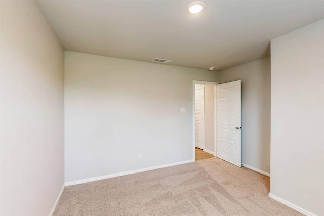 716 Tawny Turn, Lavon, TX 75166 - carpeted empty room featuring baseboards and visible vents