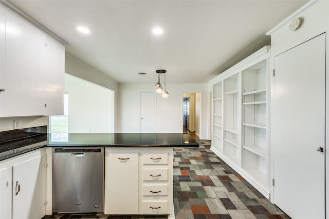 kitchen with decorative light fixtures, white cabinetry, dishwasher, and kitchen peninsula