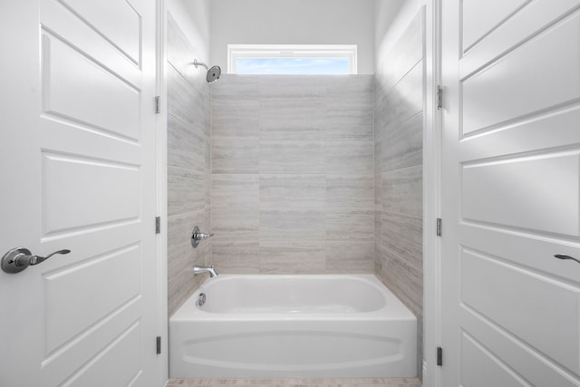 bathroom with shower / bathtub combination