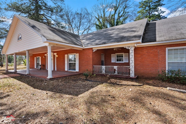 view of front of home featuring a porch