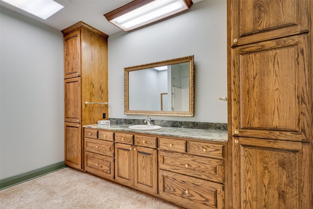 bathroom with vanity