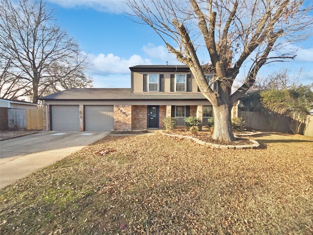 view of front facade featuring a garage