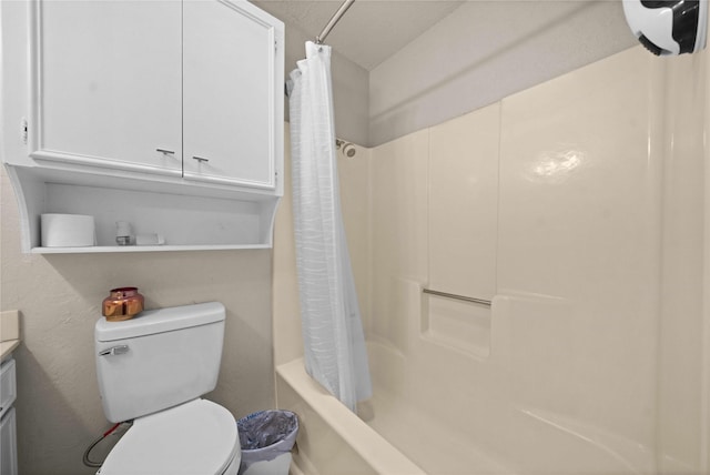 full bathroom featuring vanity, shower / bathtub combination with curtain, and toilet