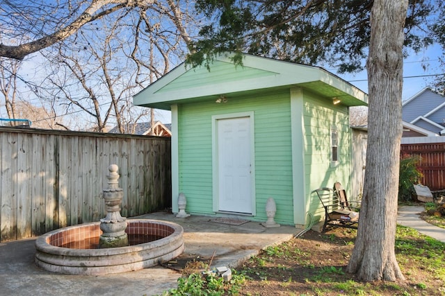 view of outbuilding