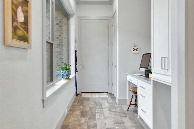477 Lakepoint Loop, Pottsboro, TX 75076 - corridor with baseboards