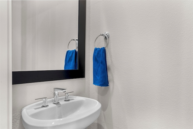 bathroom with sink