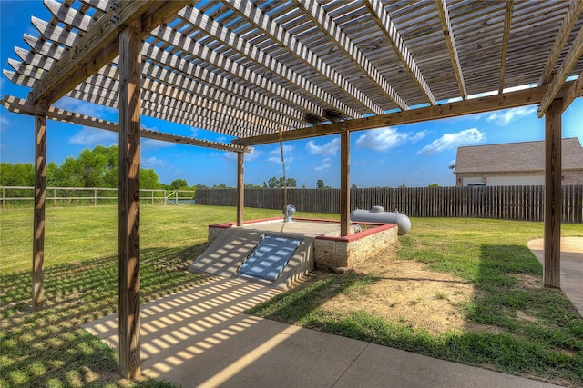 view of patio featuring a pergola