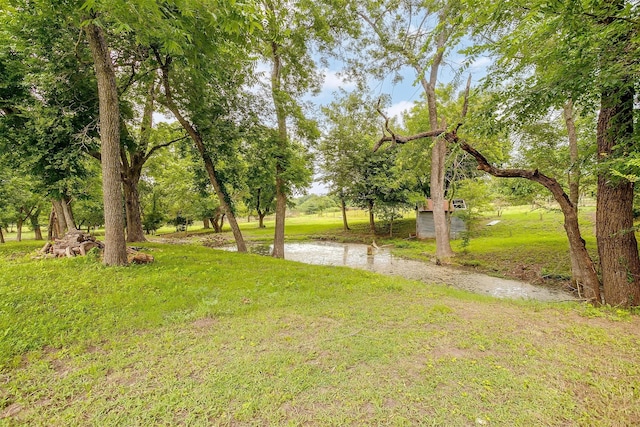 Listing photo 3 for 3207 Howard Rd, Waxahachie TX 75165