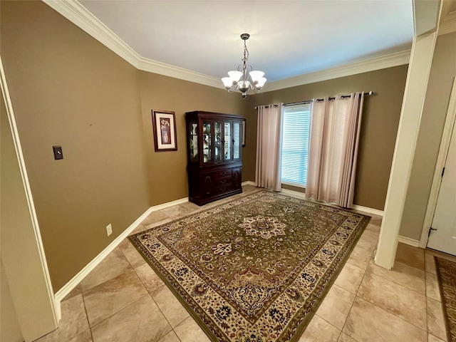 foyer entrance featuring a notable chandelier, light tile patterned floors, and ornamental molding