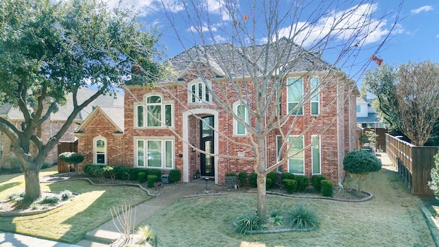 view of front of house with a front lawn