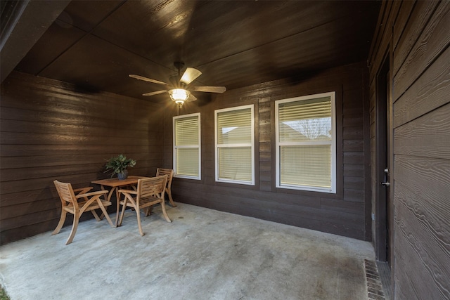 view of patio with ceiling fan