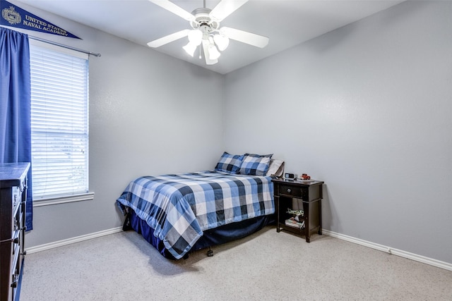 bedroom with ceiling fan