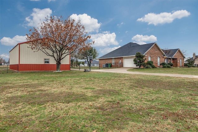 view of yard with a garage