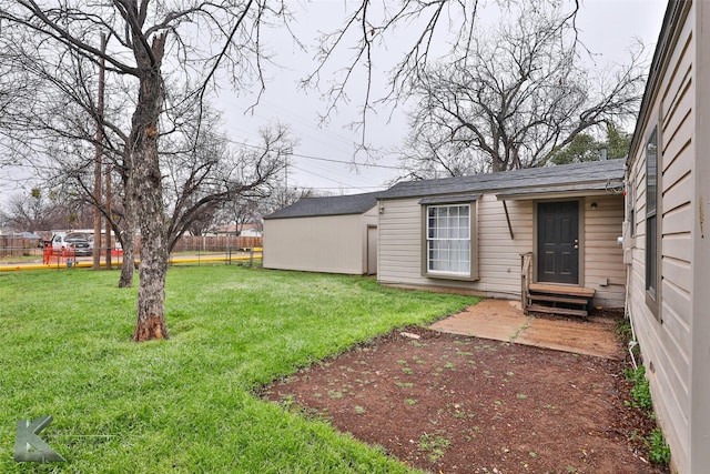 view of yard with a patio