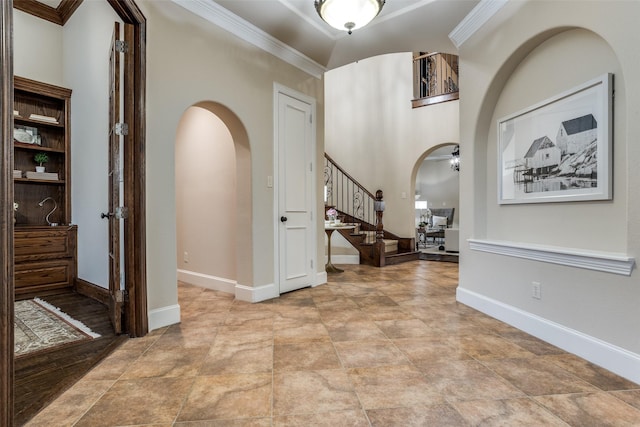 foyer with crown molding