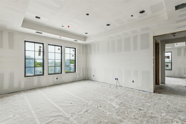 871 Beechwood Ln, Fairview, TX 75069 - empty room featuring a tray ceiling