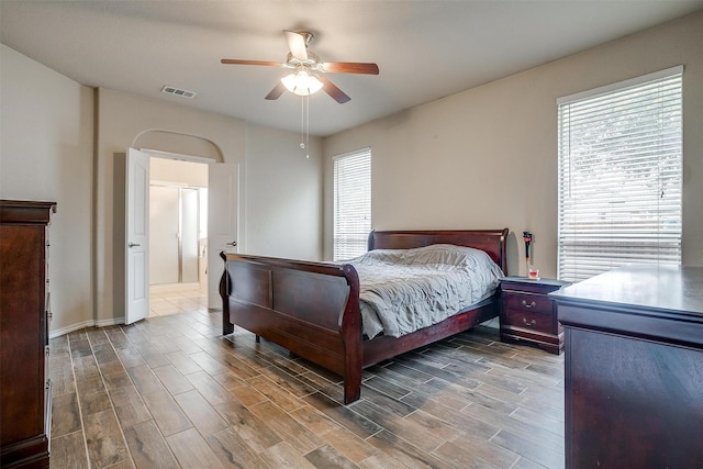 bedroom featuring ceiling fan