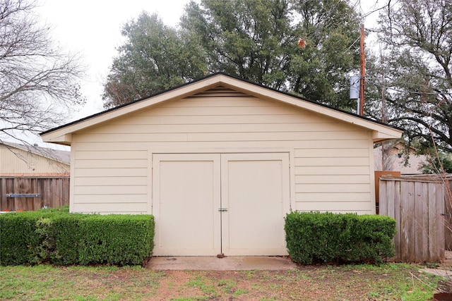 view of outbuilding