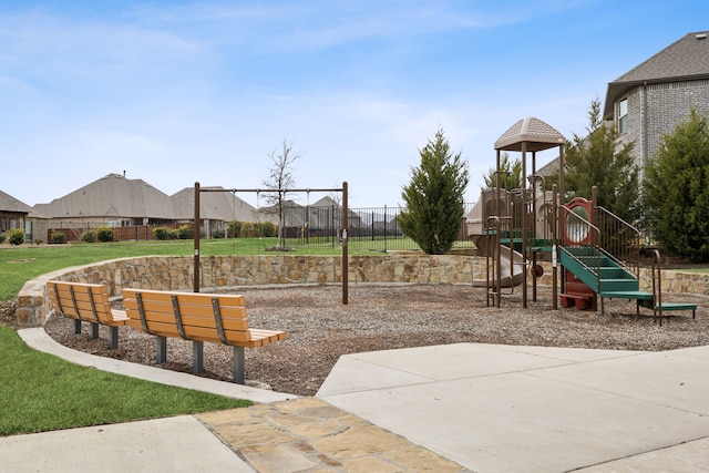 9916 Villa Verde Dr, Fort Worth, TX 76179 - view of communal playground