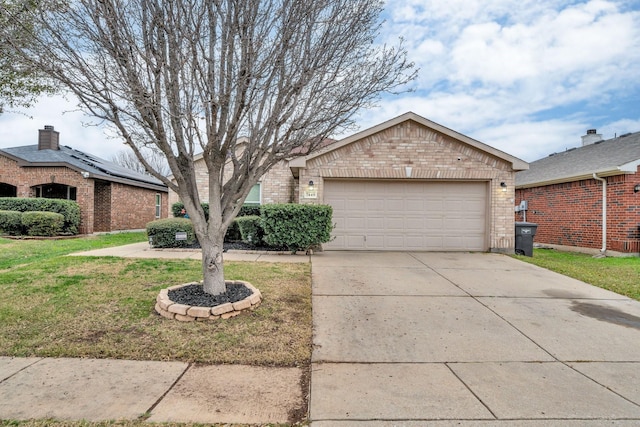 single story home featuring a front lawn