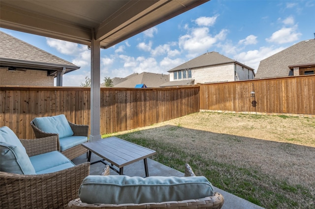 view of yard with an outdoor hangout area