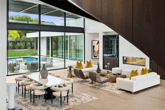 10335 Lennox Ln, Dallas, TX 75229 - view of building lobby