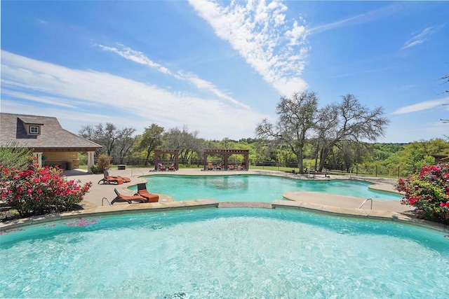 8741 Fullerton Cir, Cleburne, TX 76033