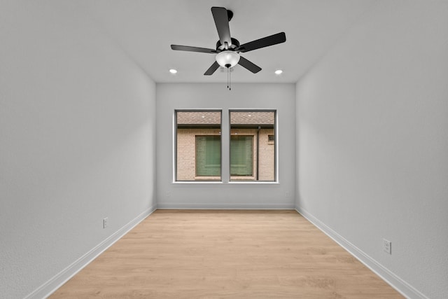 602 Lundy Ln, Mansfield, TX 76063 - empty room with light wood finished floors, a ceiling fan, recessed lighting, and baseboards
