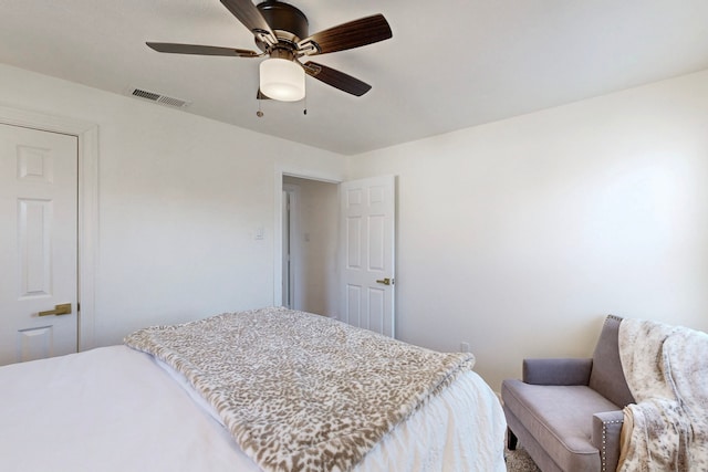 bedroom featuring ceiling fan