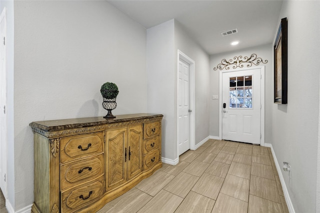 1435 Pioneer Ln, Lowry Crossing, TX 75069 - entryway featuring baseboards