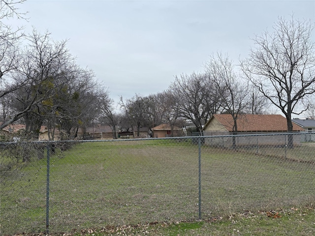 Listing photo 3 for 249 E Walker St, Decatur TX 76234