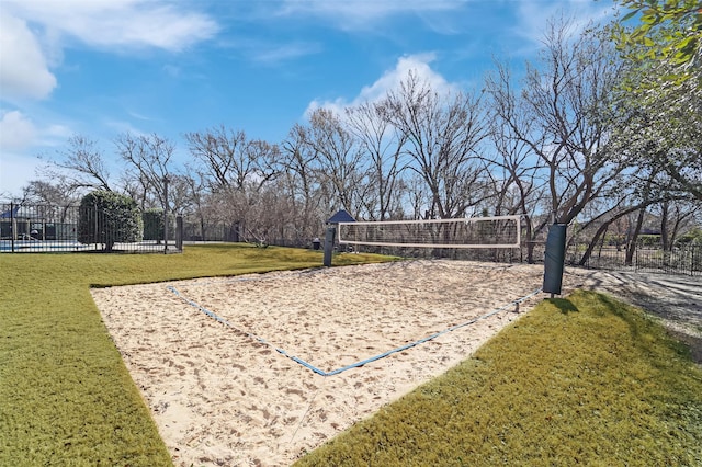 1004 Emil Pl, Allen, TX 75013 - surrounding community with volleyball court