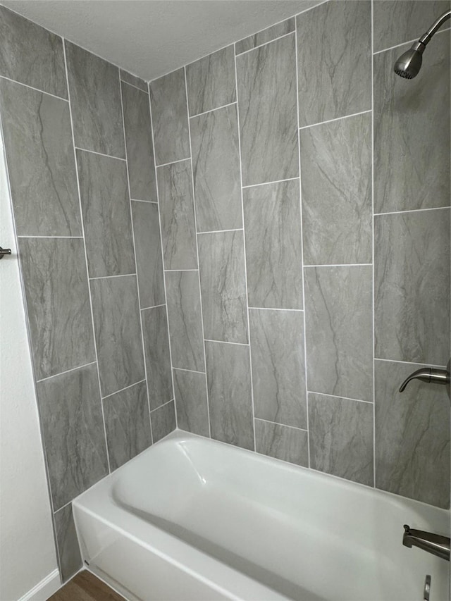 12009 Saddlehorn Ln, Mansfield, TX 76063 - full bathroom with shower / tub combination