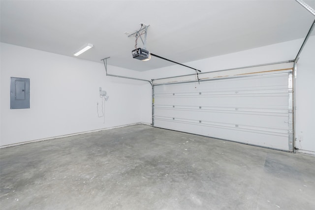 11298 Cedar Dr, Mabank, TX 75156 - garage with electric panel and a garage door opener