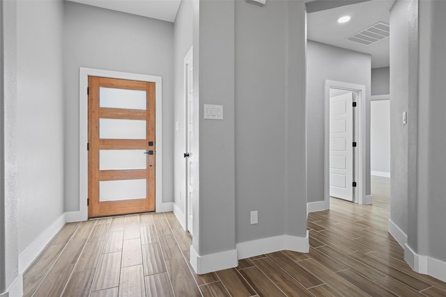 11298 Cedar Dr, Mabank, TX 75156 - entryway with wood finish floors and baseboards