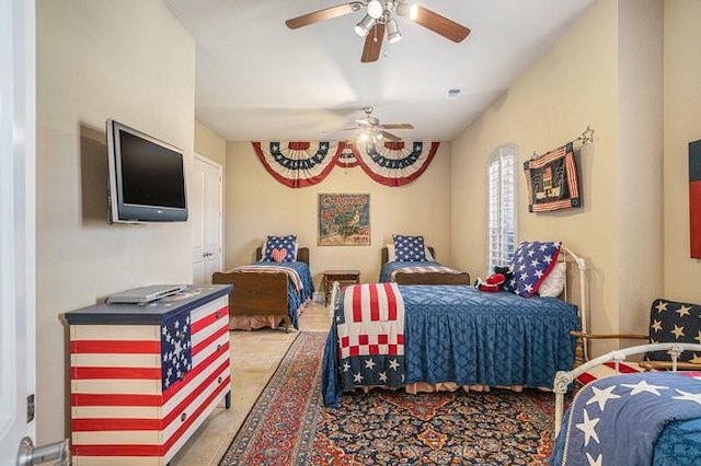 bedroom featuring ceiling fan