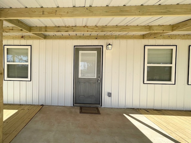 view of property entrance