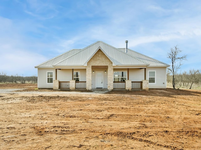 view of front of house