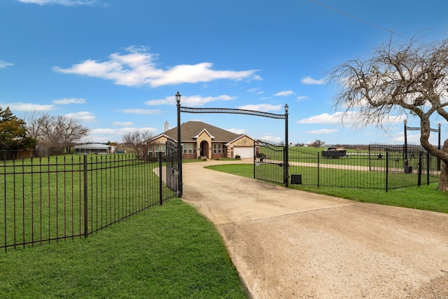 view of home's community featuring a lawn