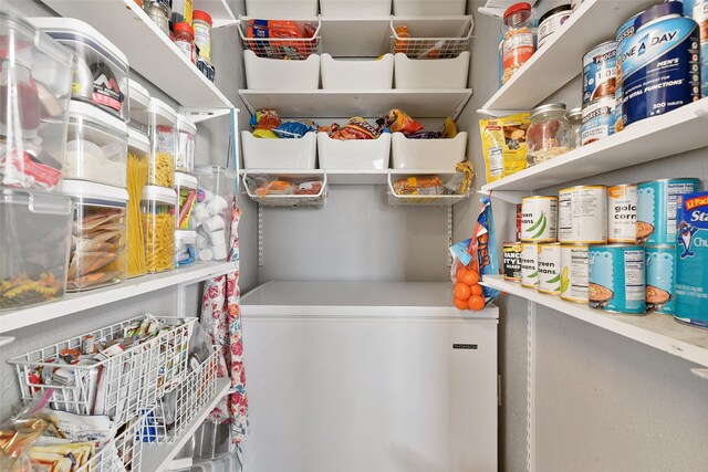 728 Oriole Dr, Saginaw, TX 76131 - view of pantry