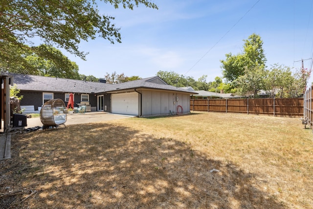9704 Lanward Dr, Dallas, TX 75238 - exterior space with a garage