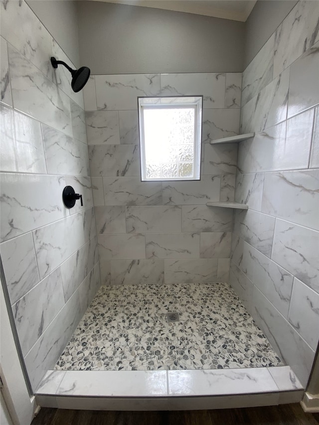207 County Road 2005, Corsicana, TX 75110 - bathroom featuring a tile shower
